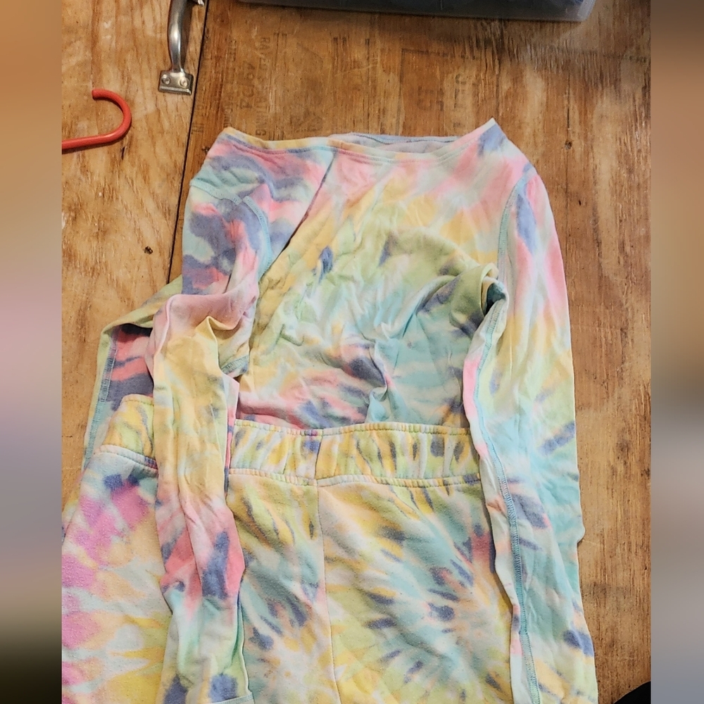 SO Pastel Tie-Dye Jogger Set